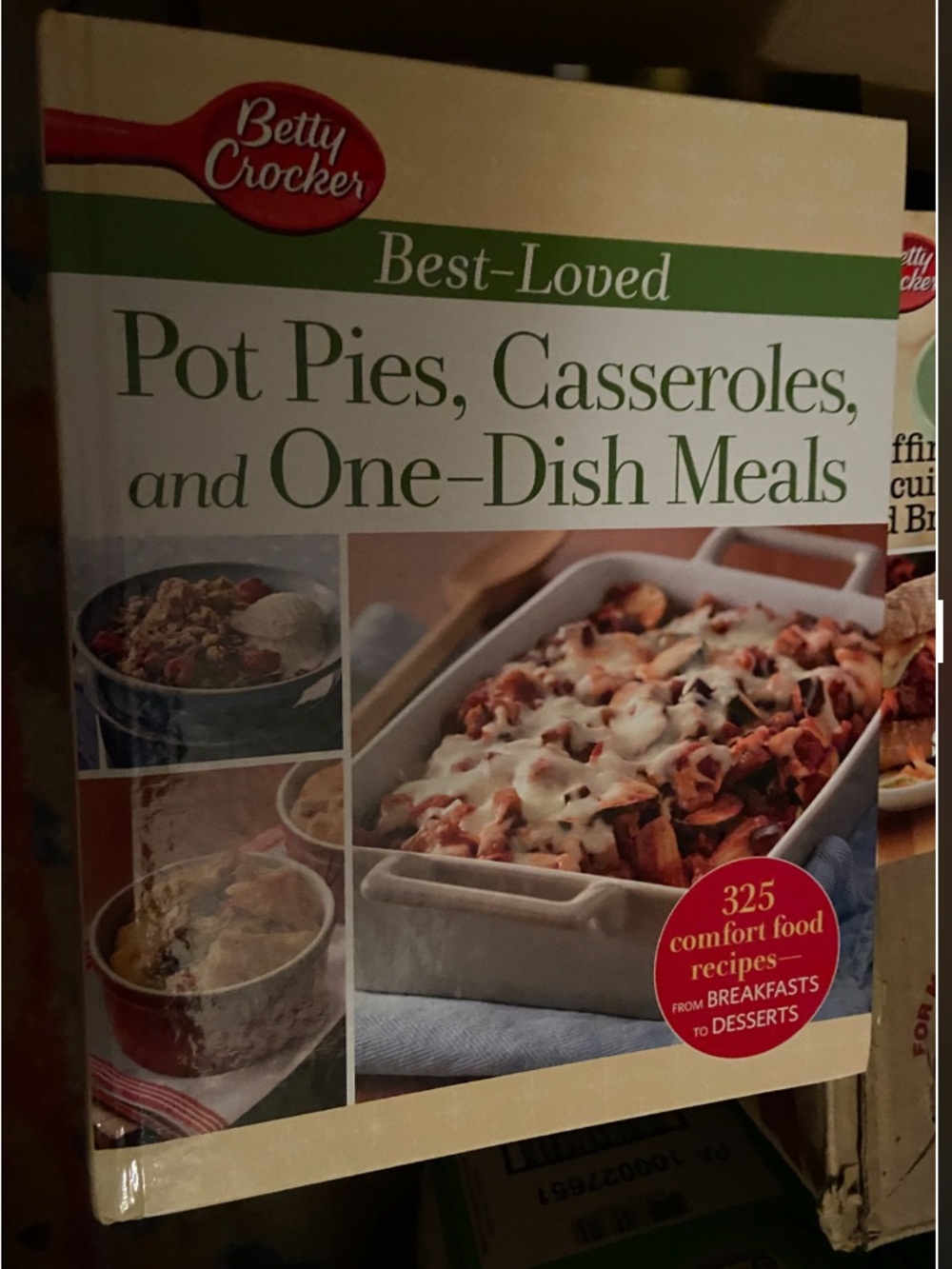 Betty Crocker Crocker’s hardcover cookbook Comfort food Casseroles One Dish meal